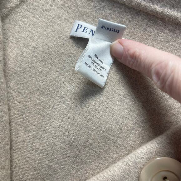 Pendleton womans wool reversable coat size medium-preowned - Picture 6 of 7